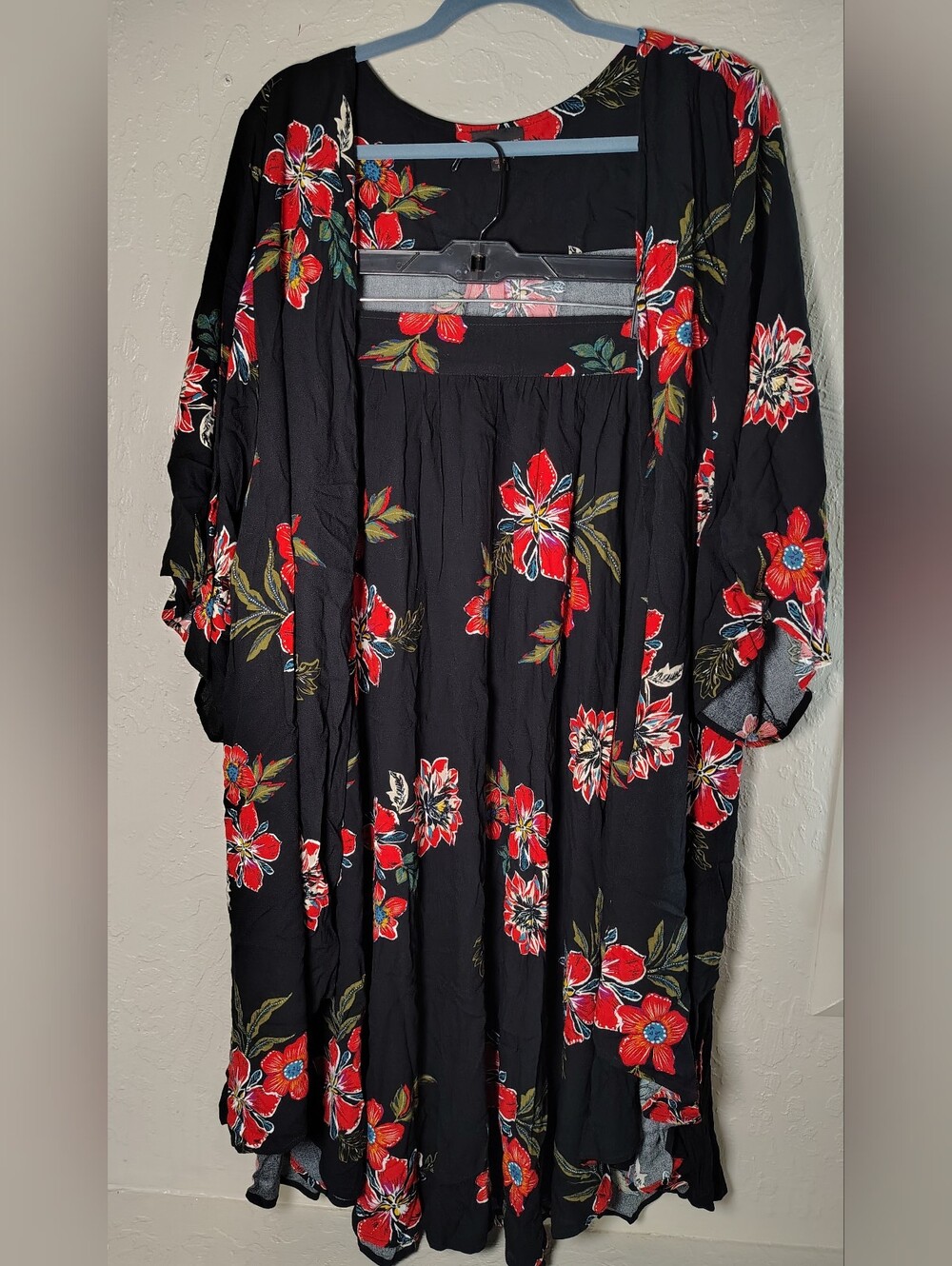 Shyanne Floral Kimono Cardigan And Skirt Set Size L